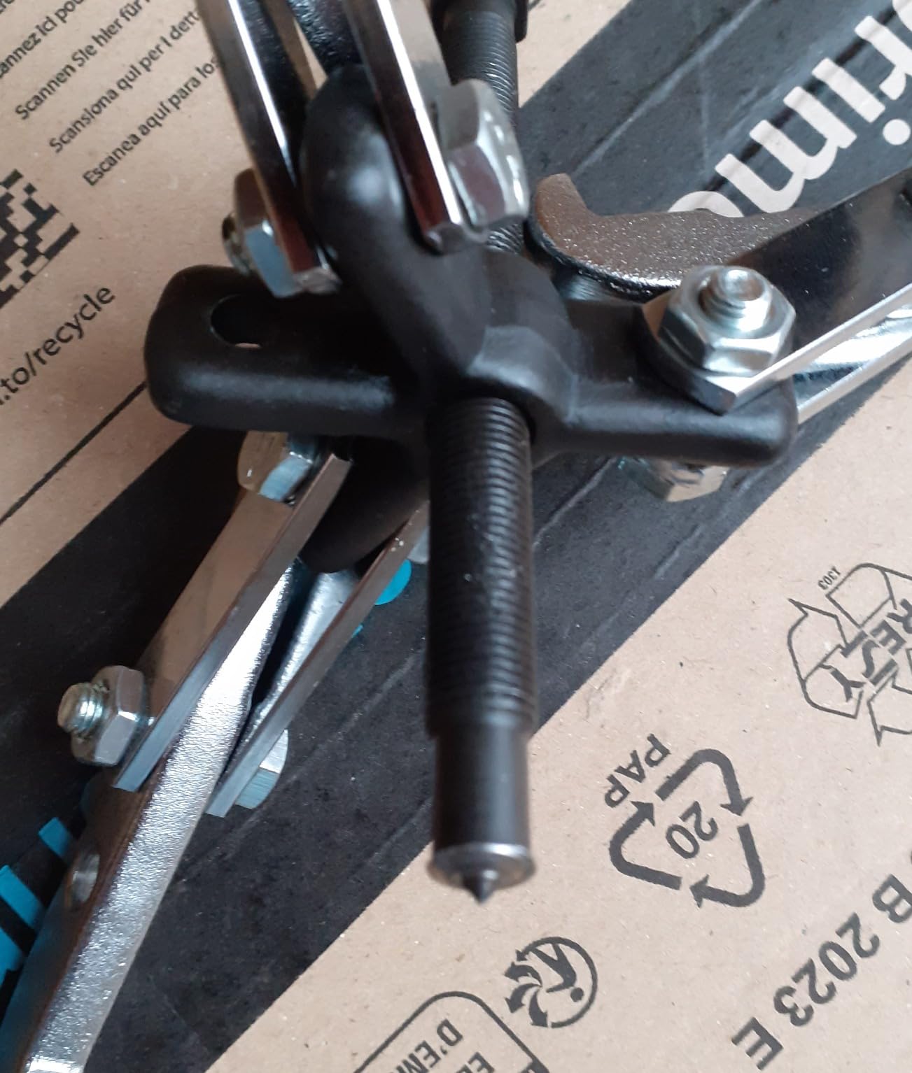 KS Tools 700.1130 extracteur 2 et 3 griffes 6 pouces