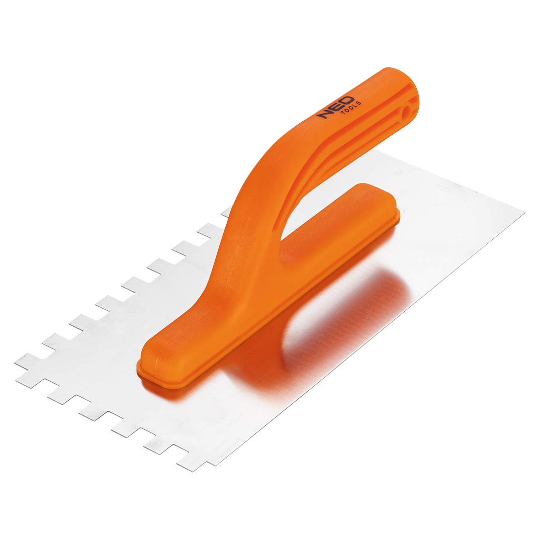 NEO TOOLS Truelle Lissage Dentelée 6x6x6 mm inox