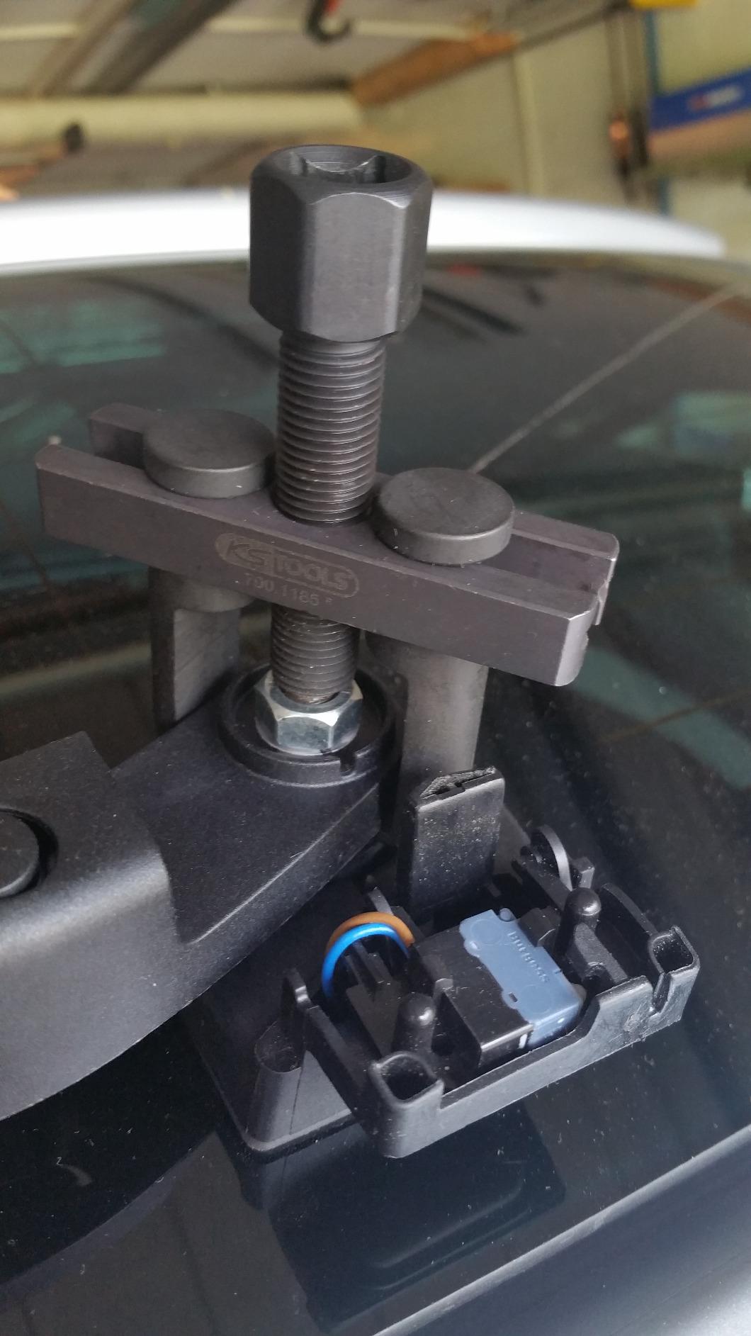 KS Tools 700.1185 Extracteur bras d'essuie-glace 2 griffes
