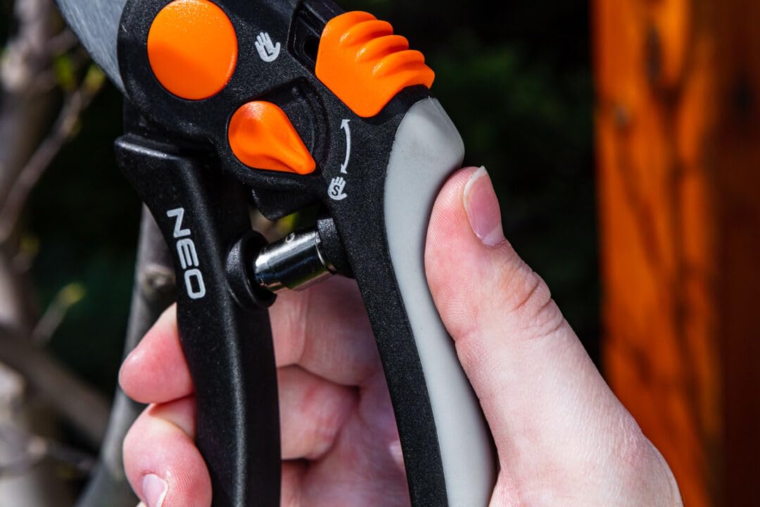 NEO TOOLS Sécateur à enclume 200 mm coupe 18 mm