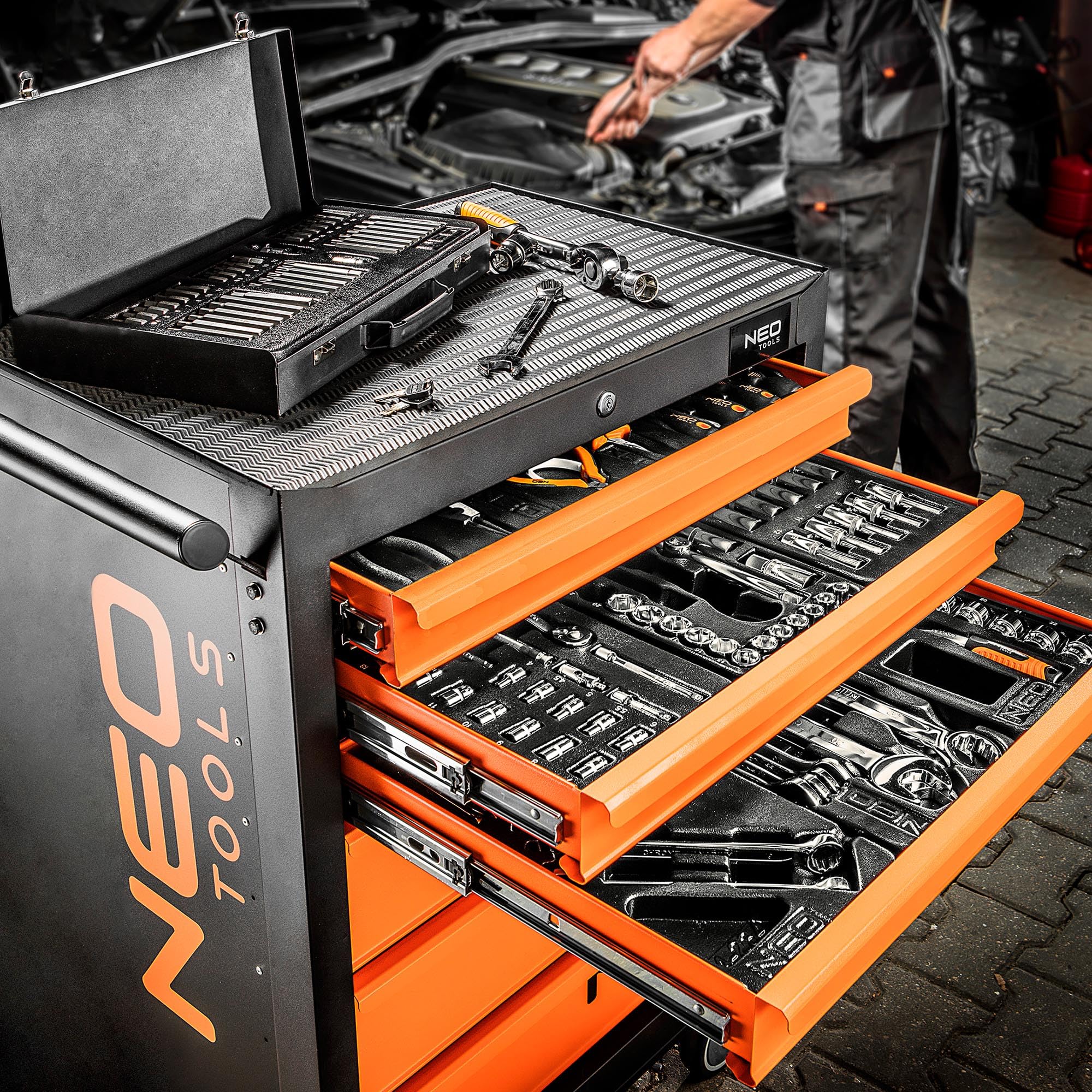 NEO TOOLS 84-221 armoire à outils 6 tiroirs orange 280 kg