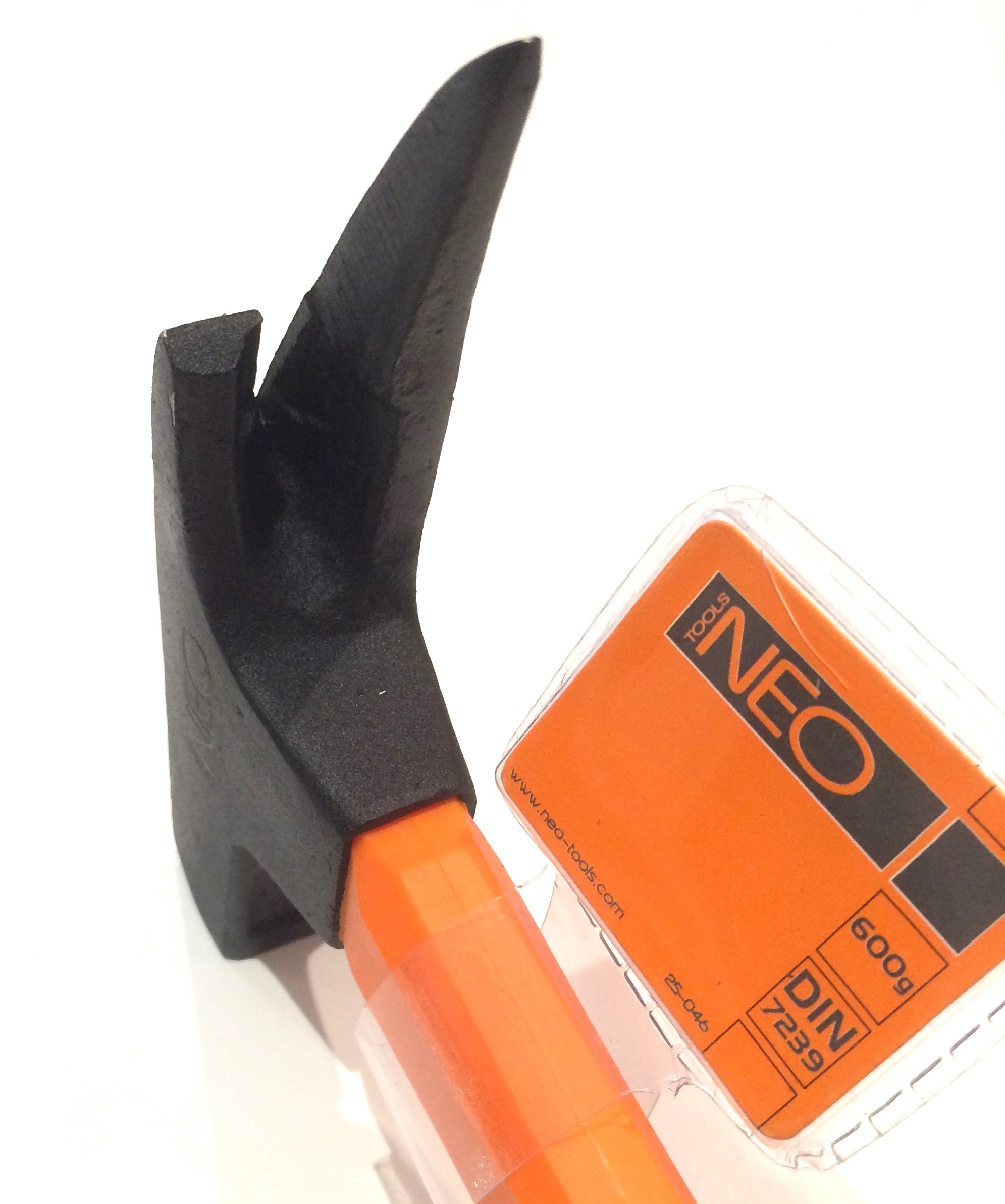 NEO TOOLS marteau de maçon 600 g manche fibre aimanté