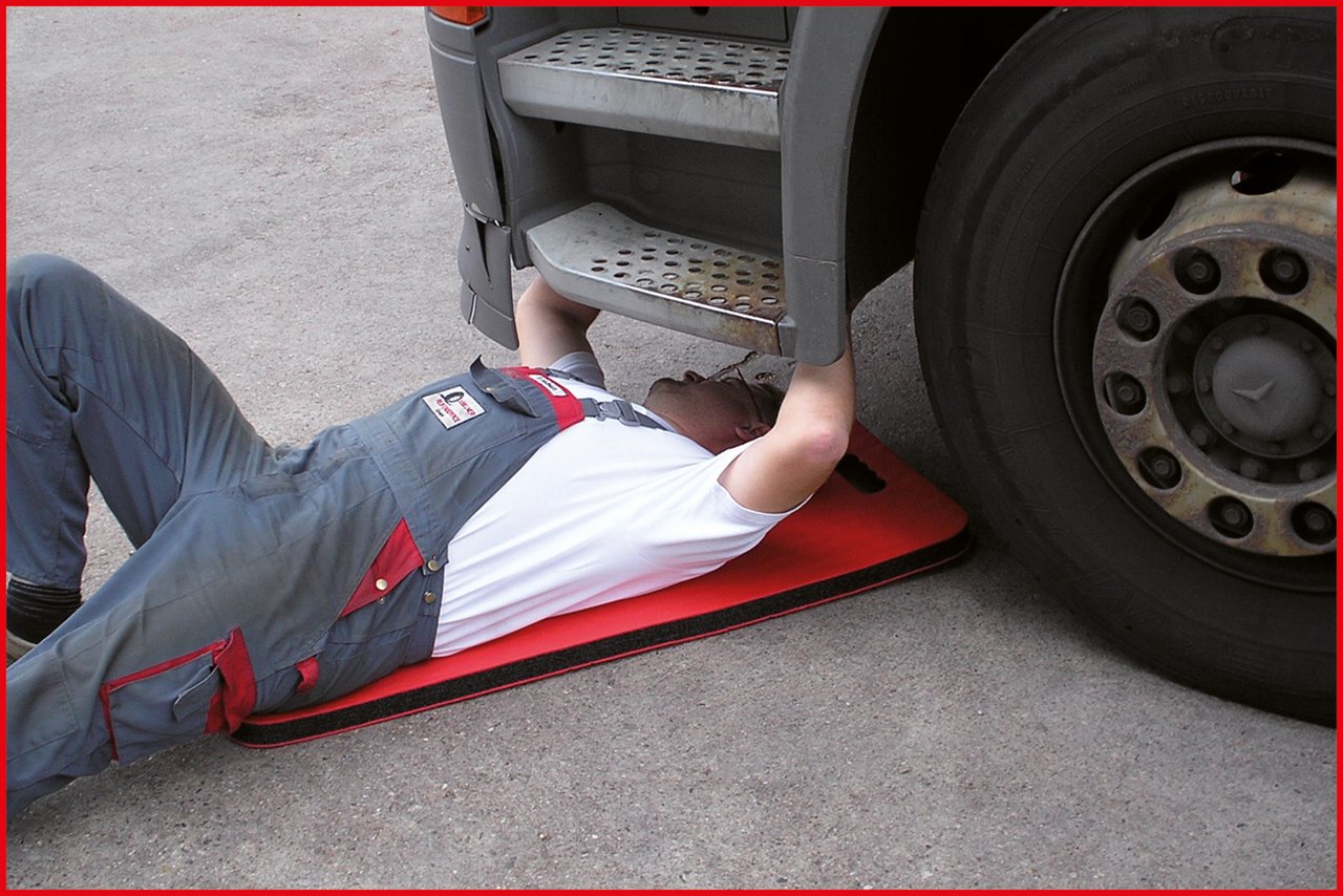 KS Tools 500.8045 tapis protection mousse 1150 mm rouge