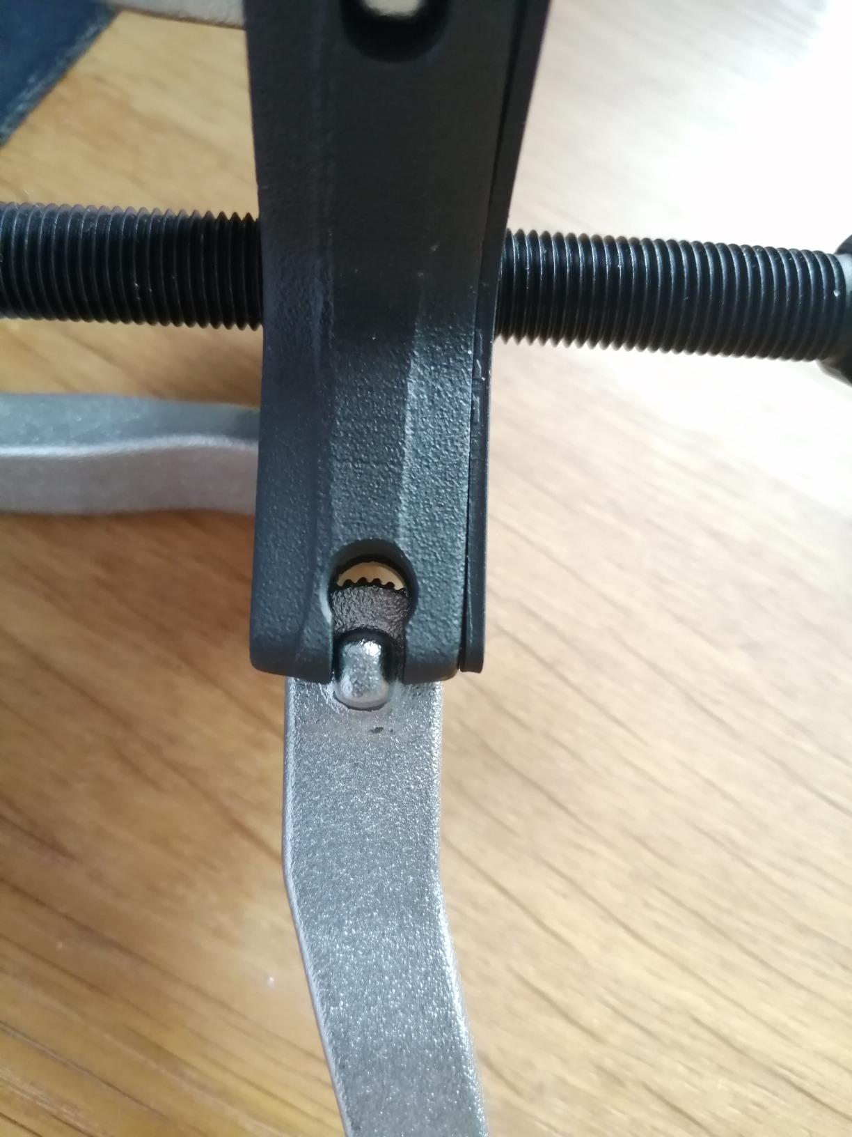 KS Tools 630.3002 extracteur 3 griffes 40-220 mm universel