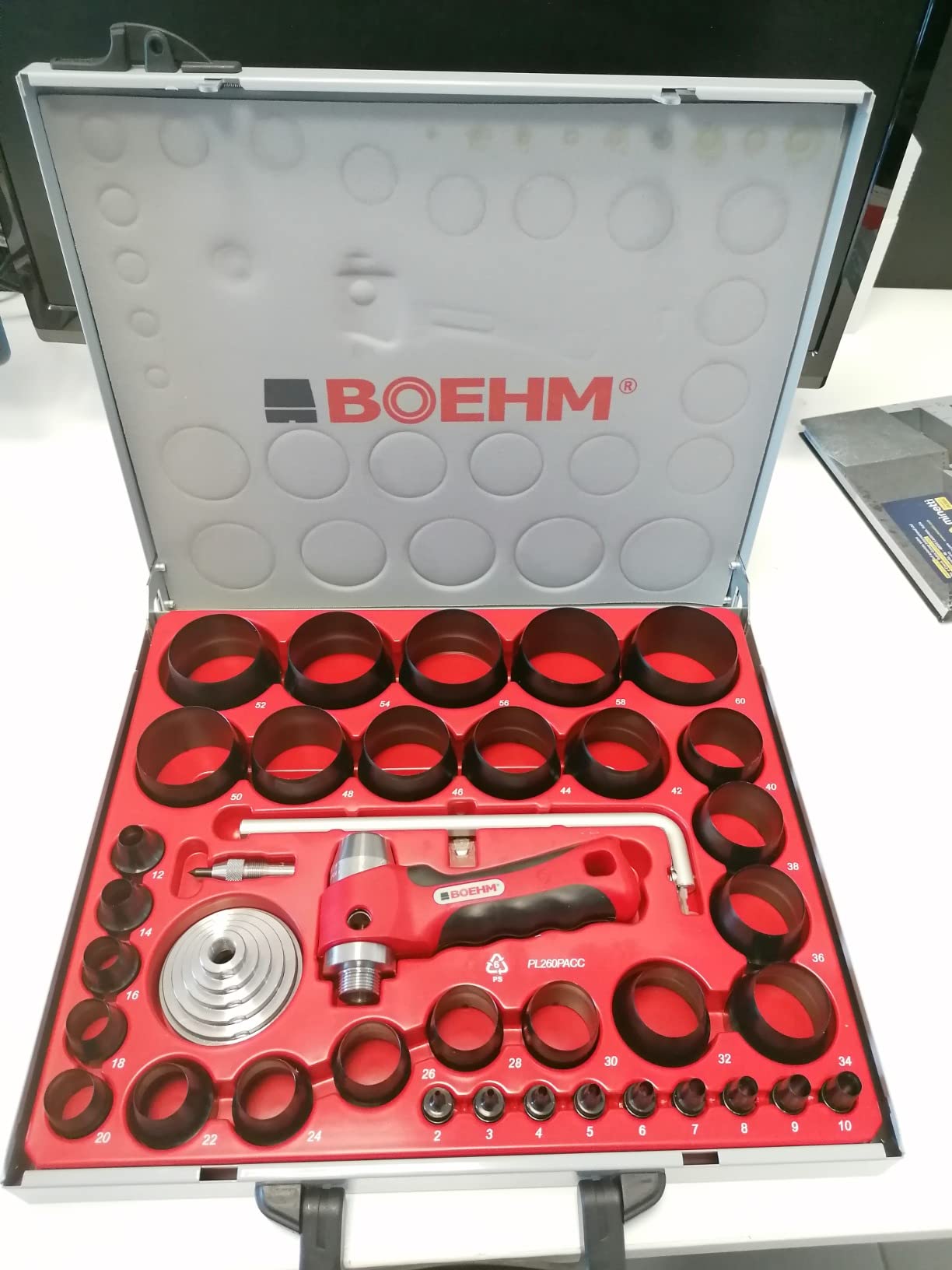 Boehm emporte-pièce jumelable 2-60 poignée amortissante