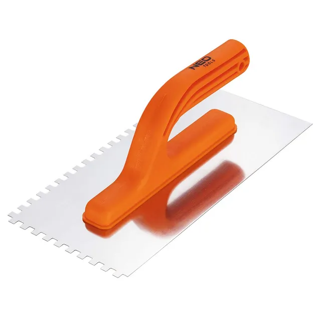 NEO TOOLS Truelle Lissage Dentelée 6x6x6 mm inox